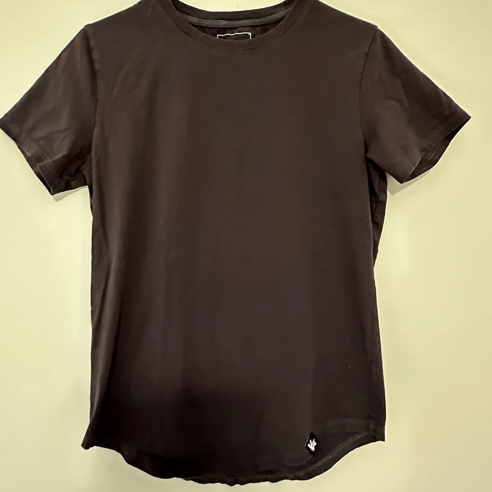 YoungLA Basic Black and Gray T-Shirts - Picture 2 of 13